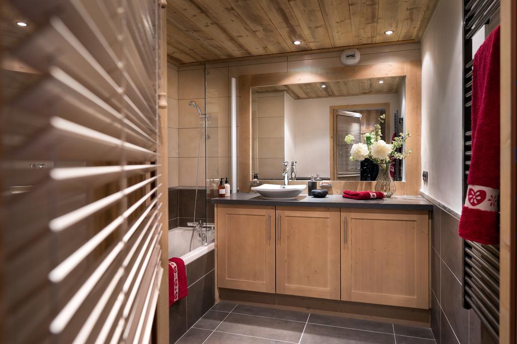 Cgh Residence Boutique Les Chalets De Layssia Samoëns Стая снимка