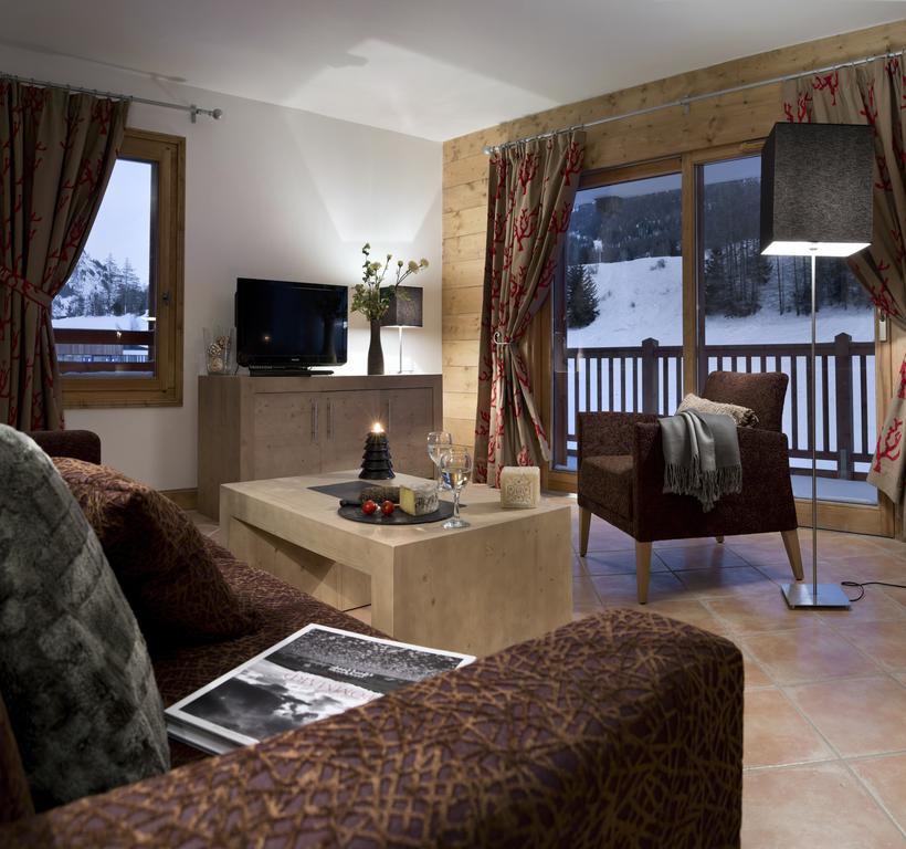 Cgh Residence Boutique Les Chalets De Layssia Samoëns Стая снимка